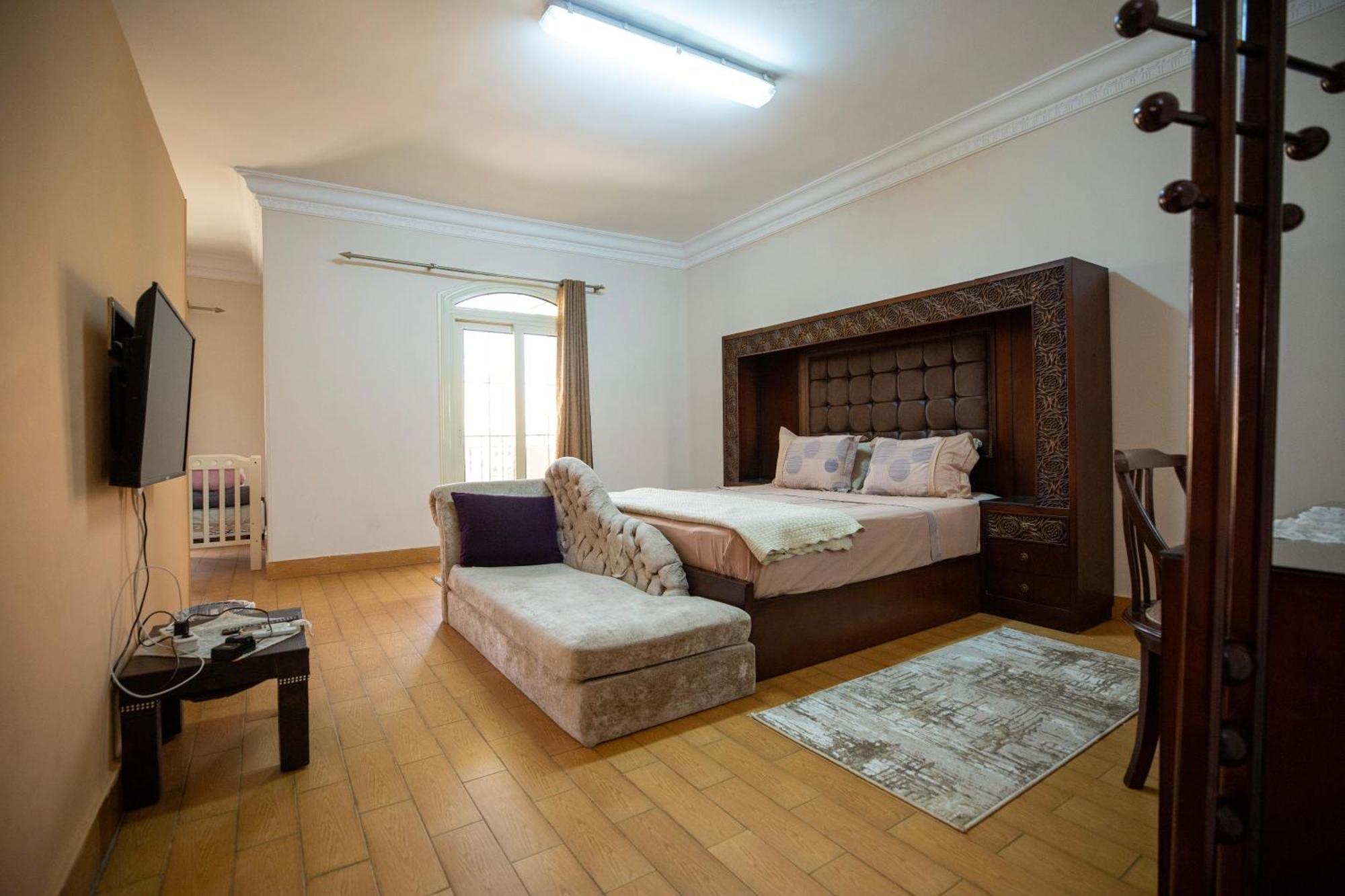 Comfortable 3br New Prime Spot Apartment Kairo
