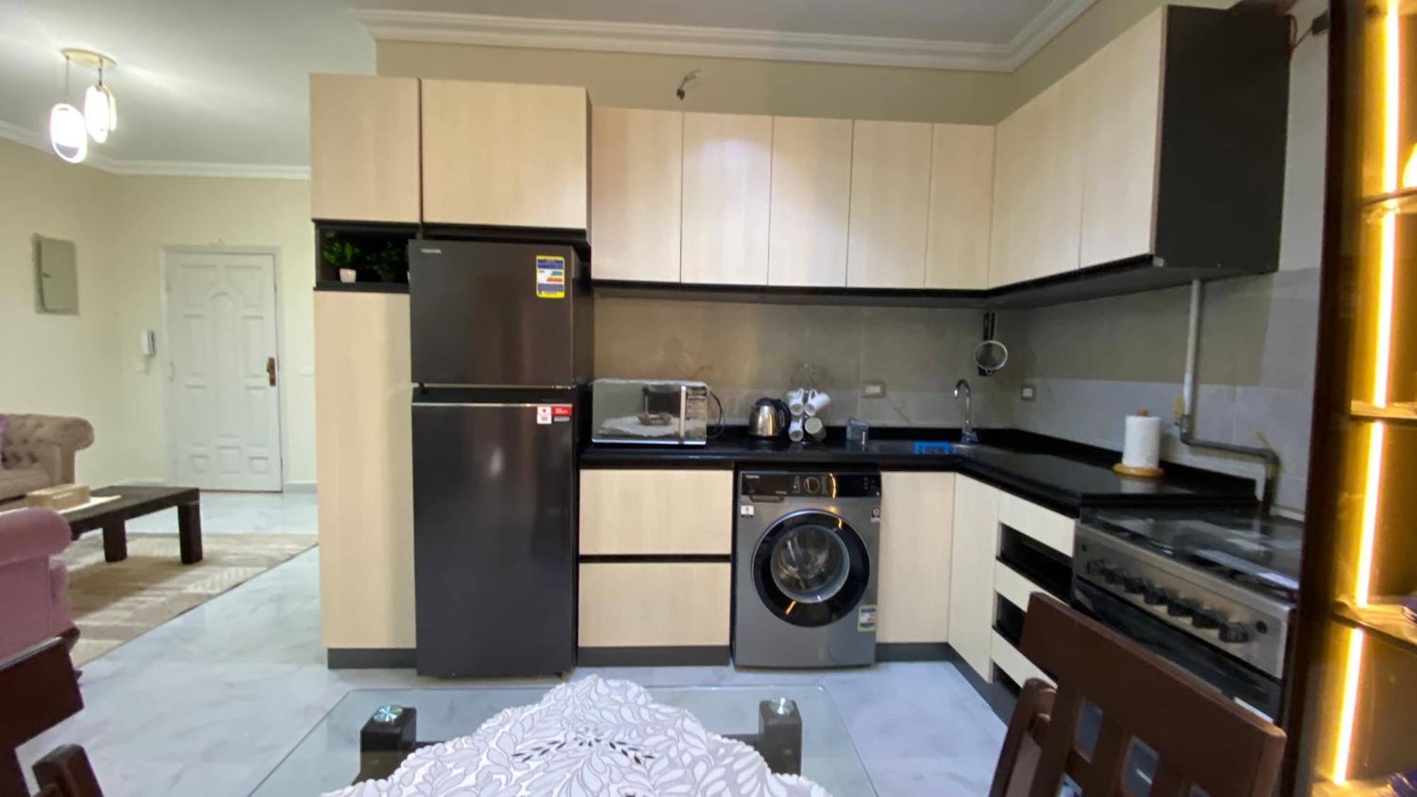 Apartment Comfortable 3br New Prime Spot Kairo
