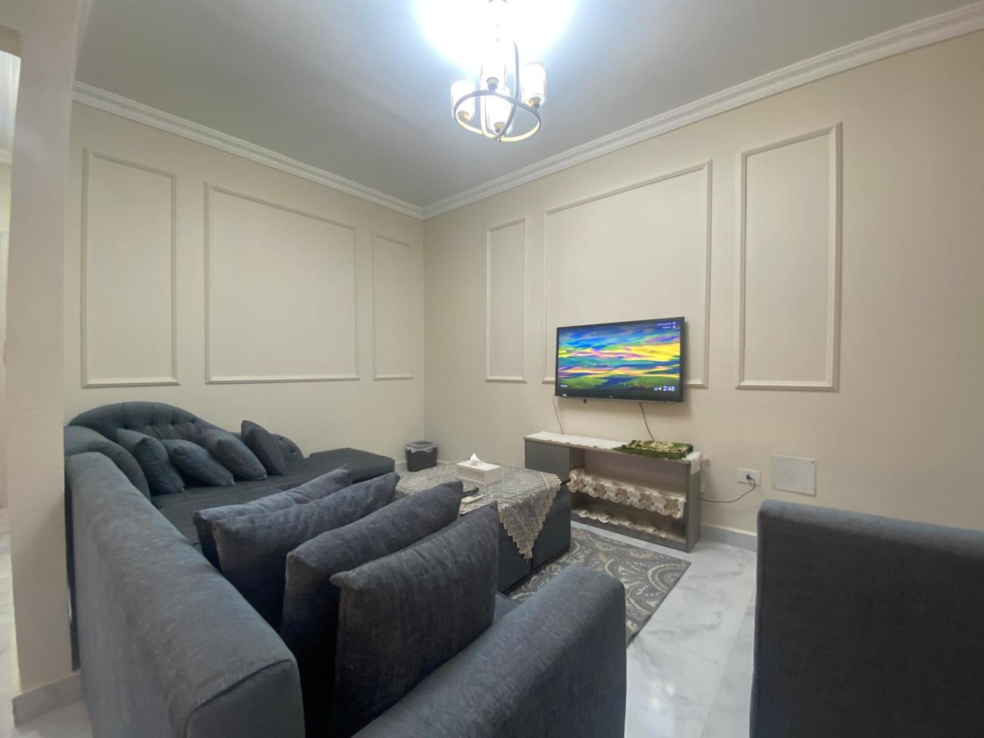 Comfortable 3br New Prime Spot Apartment